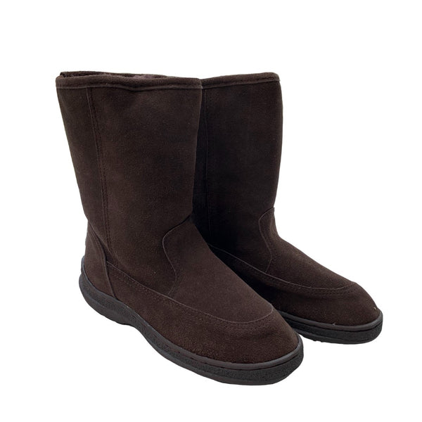 Classic Short 9" UGG with stitched sole Brown